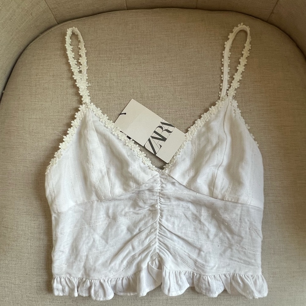 Zara White Ruffled Lace Crop Top NWOT